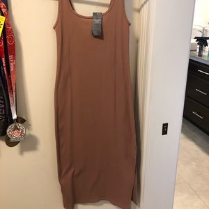 Nwt abercrombie dress in blush color